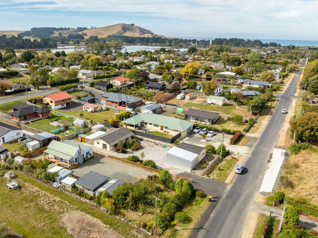 38 Thomas Street, Waikouaiti, Waikouaiti - Carousel 2