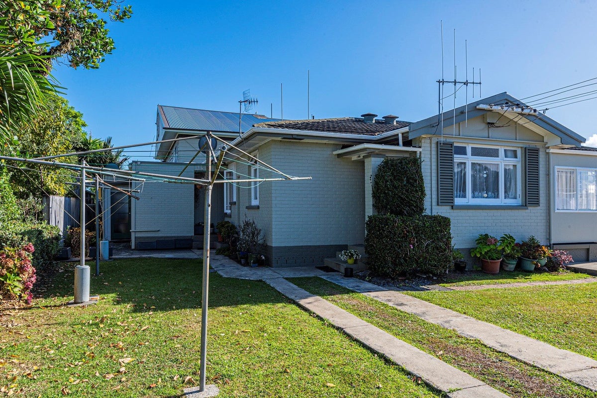 2/61 Dinniss Avenue, REGENT, WHANGAREI - Carousel 7