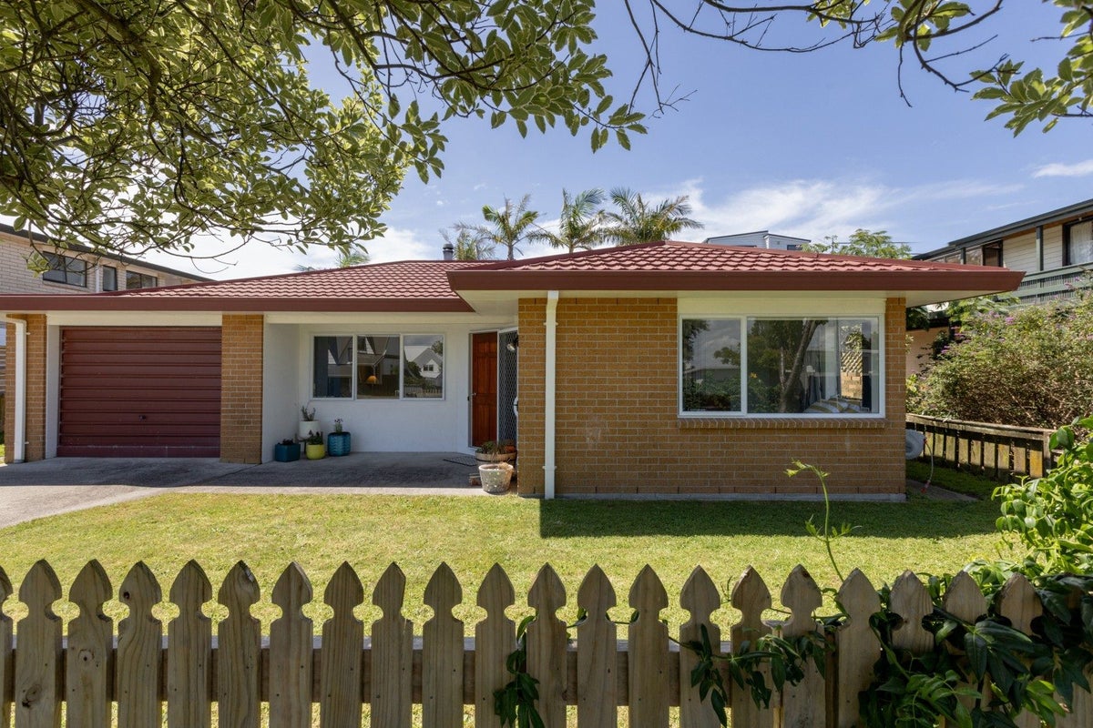 275A Range Road, Papamoa Beach, Papamoa - Carousel 1