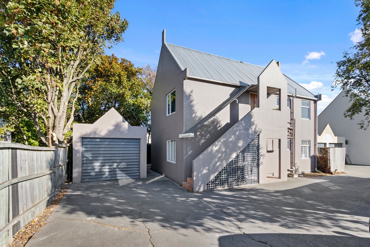 3/26 Walton Street, Sydenham, Christchurch - Carousel 1