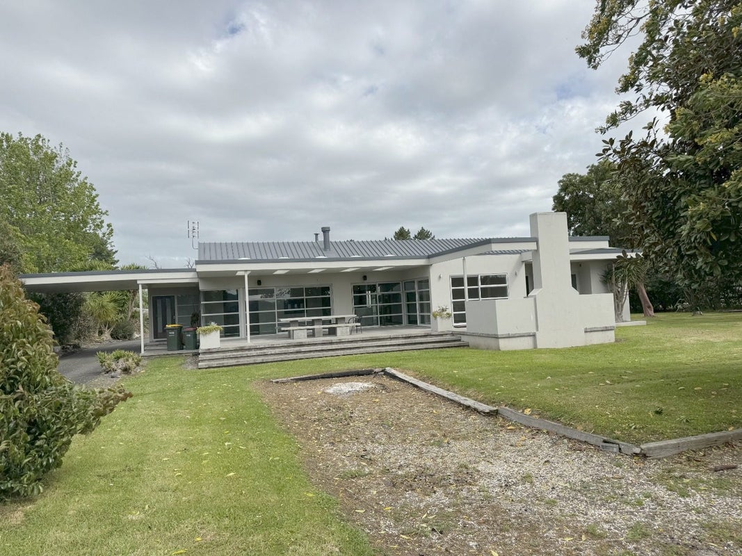 261 Airfield Road, Ardmore, Papakura - Carousel 1