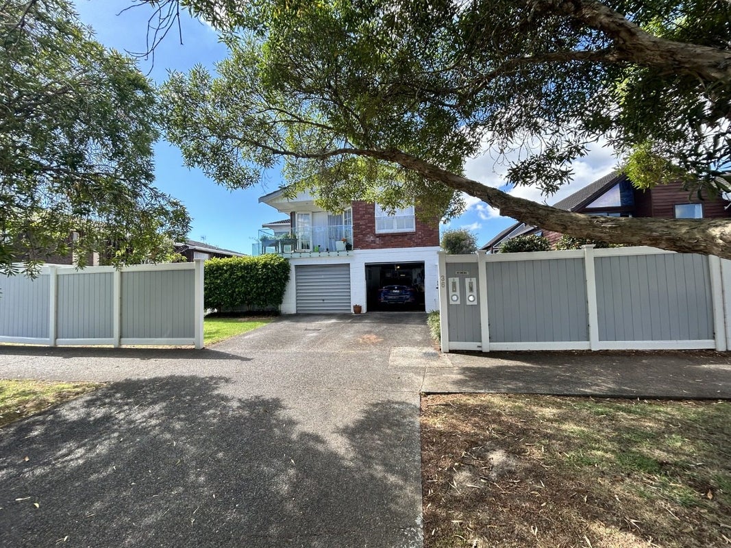 3/36 Atkin Avenue, Mission Bay, Auckland - Carousel 1