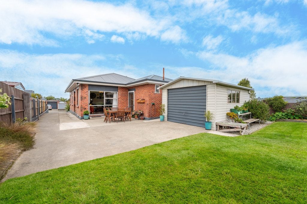 1A Wellington Street, Parkside, Timaru - Carousel 1