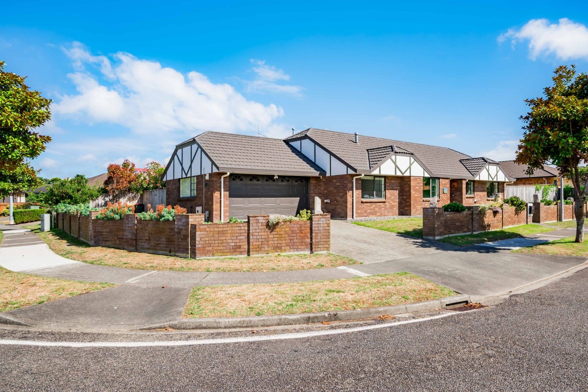 52 Campion Road, Waikanae Beach, Waikanae - Carousel 1
