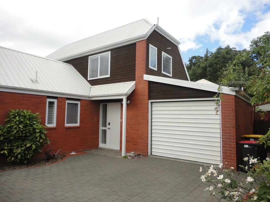 4A Thurlestone Place, Burnside, Christchurch - Carousel 1