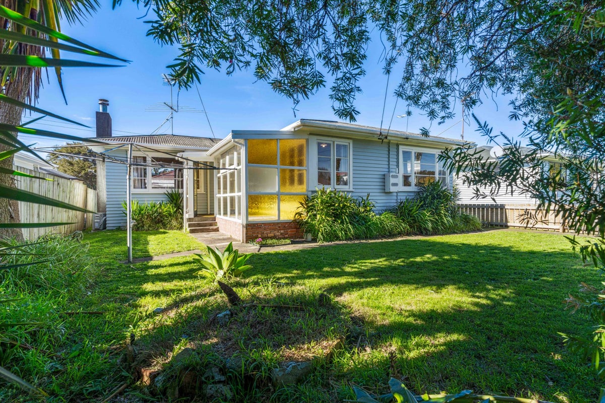 17 Ranum Road, Papatoetoe, Manukau City, Auckland - Carousel 2