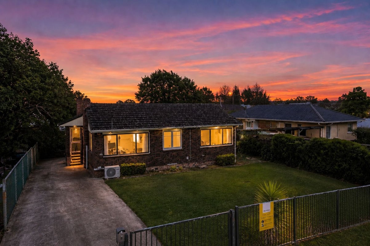 34 Williams Crescent, Otara, Auckland - Carousel 1