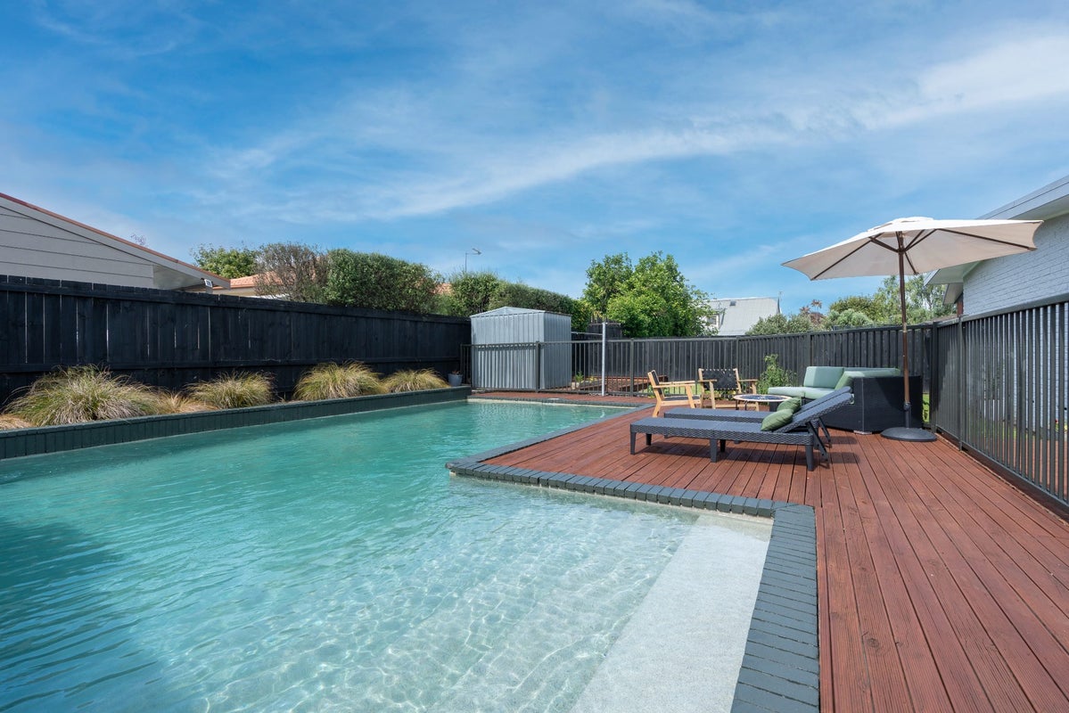 6 Freemont Street, Chartwell, Hamilton - Carousel 1