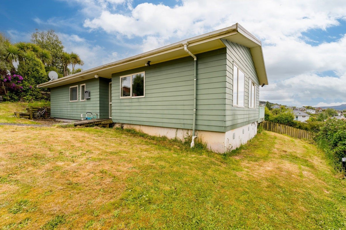 52B Ashmore Street, Halfway Bush, Dunedin - Carousel 2