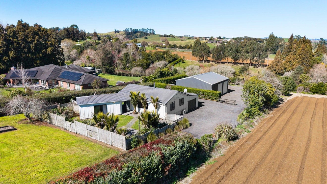 72 Ruebe Road, Buckland - Carousel 1