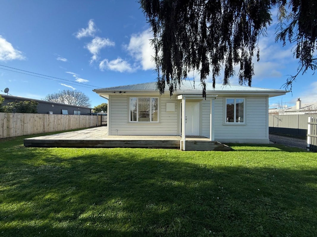 22 Adams Lane, Springlands, Blenheim - Carousel 1
