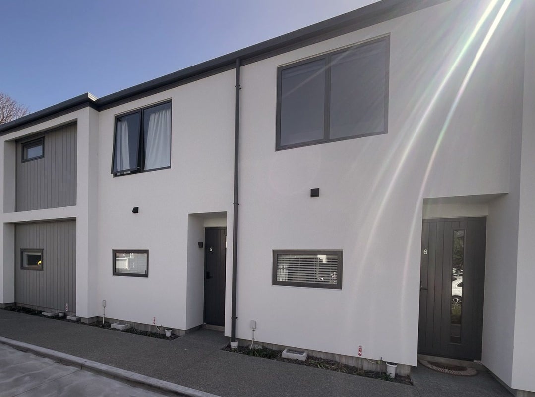 5/10 Browning Street, Sydenham, Christchurch - Carousel 4