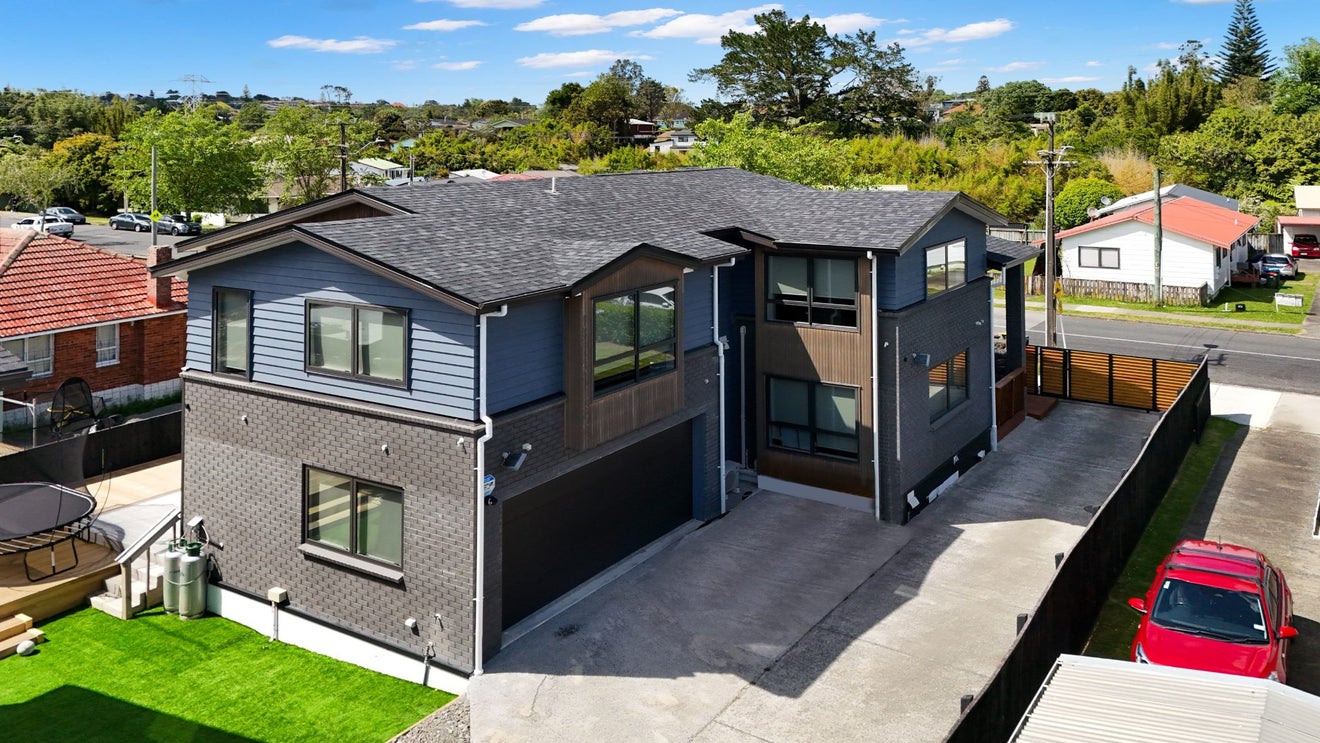 16 Margate Road, Blockhouse Bay, Auckland - Carousel 1