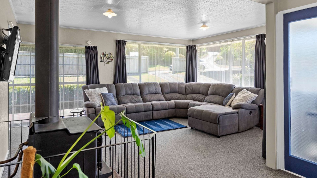 88 Mallard Drive, Selwyn Heights, Rotorua - Carousel 2