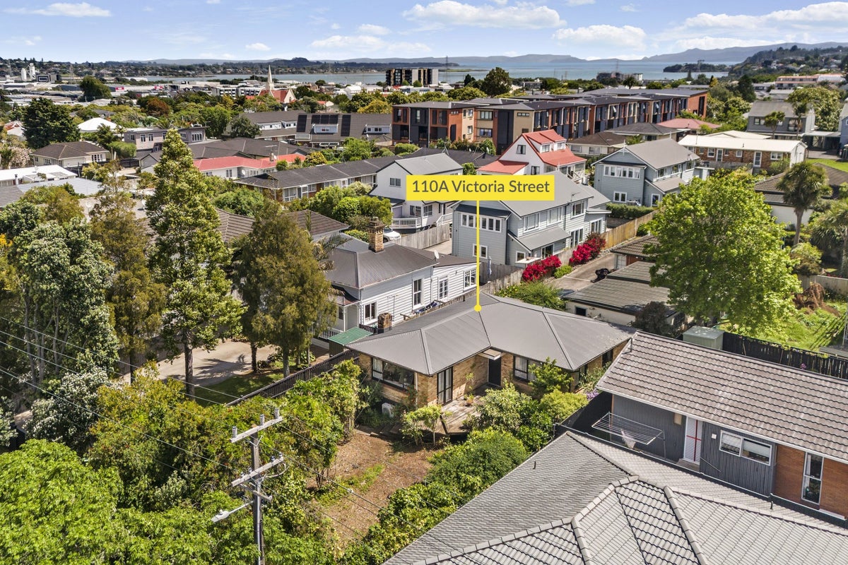 110A Victoria Street, Onehunga, Auckland - Carousel 1