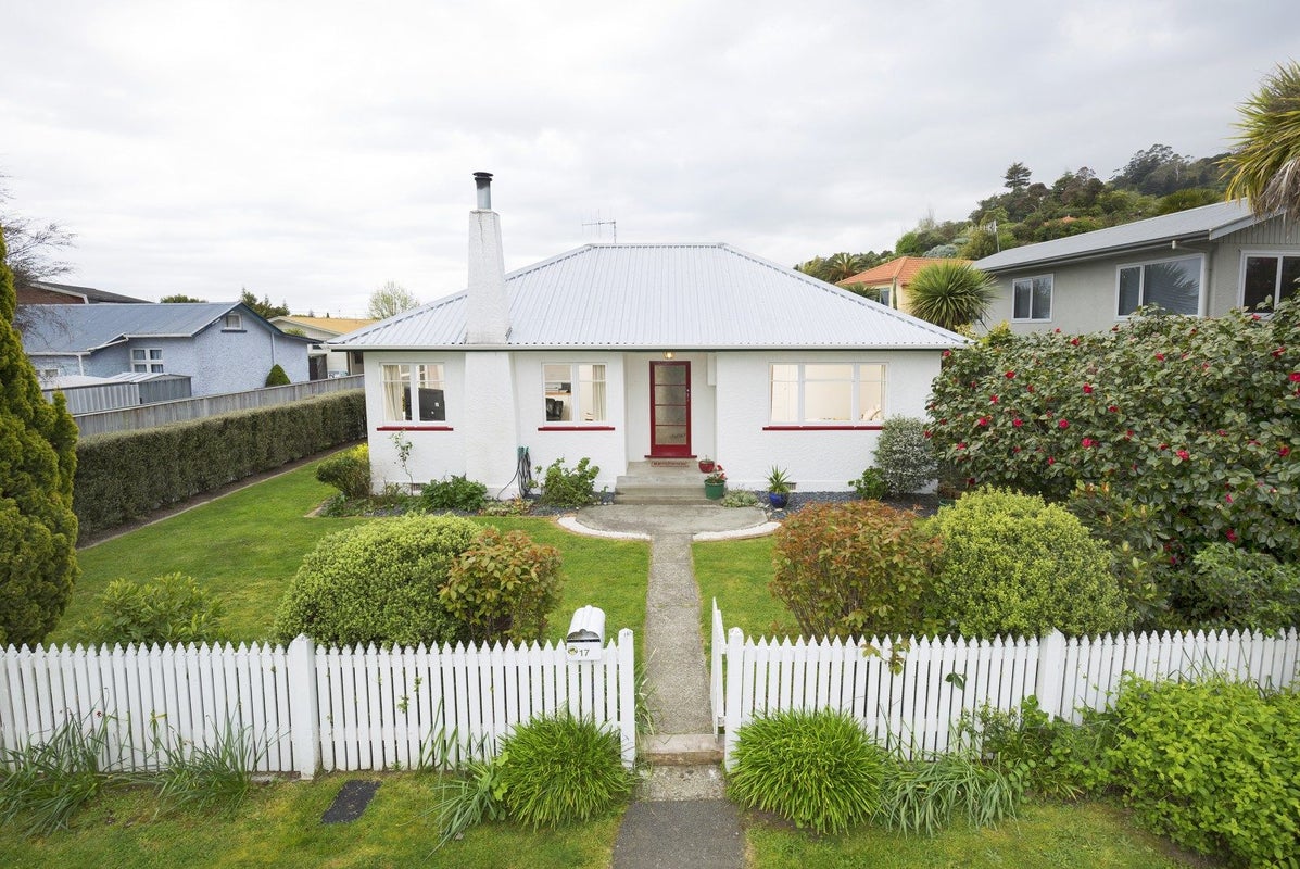 1/17 Rawhiti Street, Tahunanui, Nelson - Carousel 1
