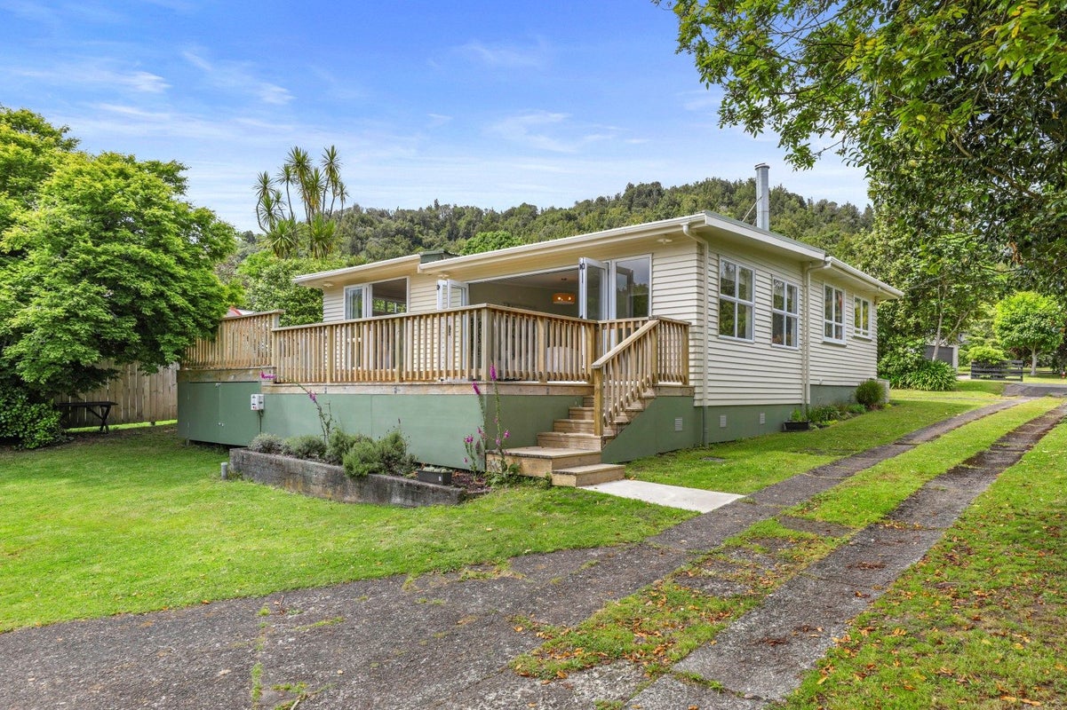 21 Oxford Road, Rotorua - Carousel 1