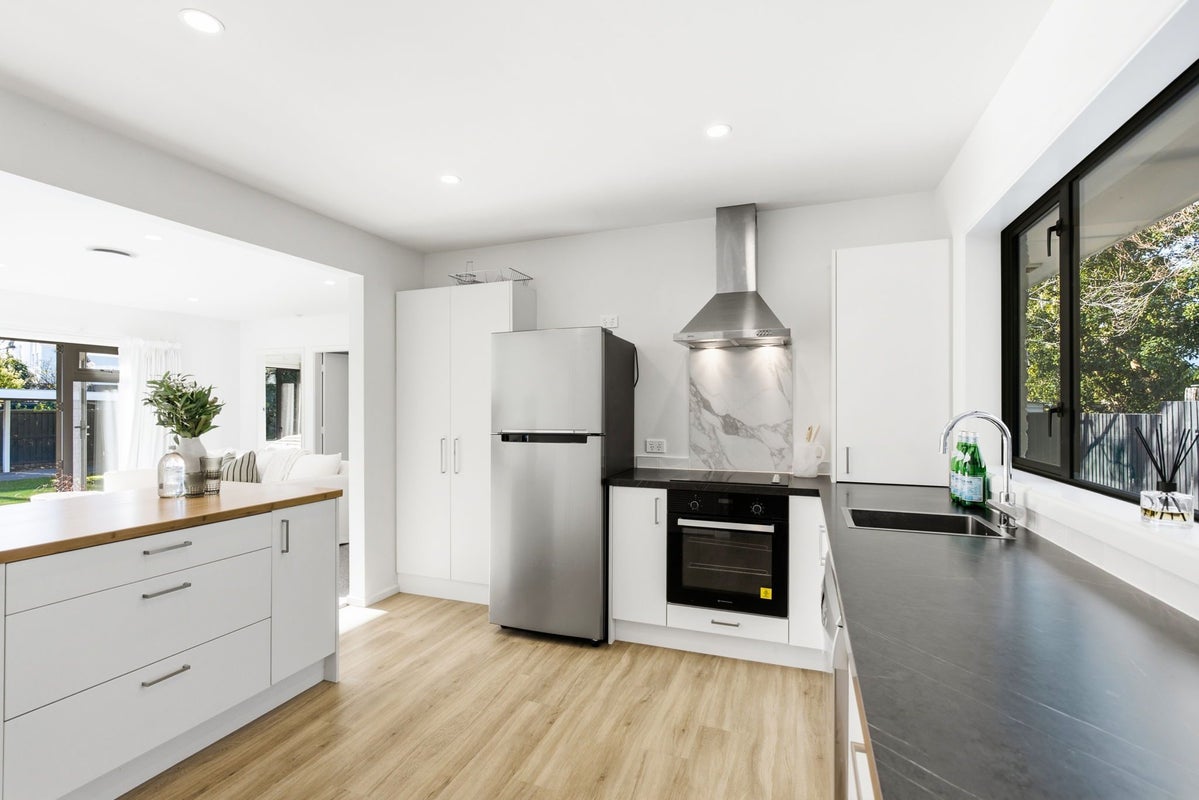 64B Innes Road, St Albans, Christchurch - Carousel 2