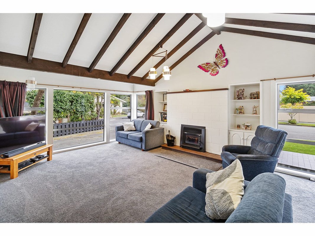 4 Cedar Place, Gleniti, Timaru - Carousel 2