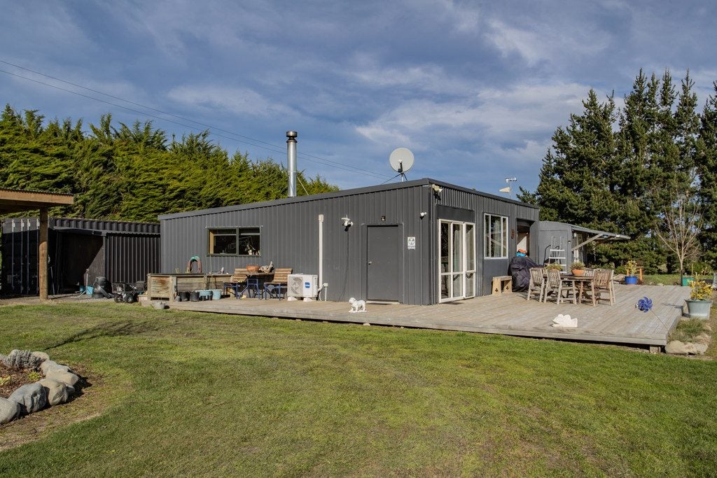 10 Kingfisher Lane, Loburn, Rangiora - Carousel 1