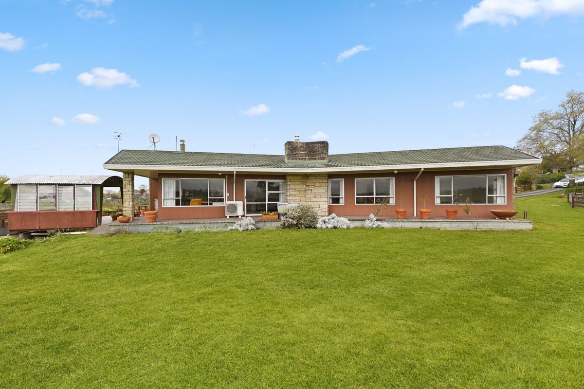 506 Te Kowhai Road, Te Kowhai - Carousel 1