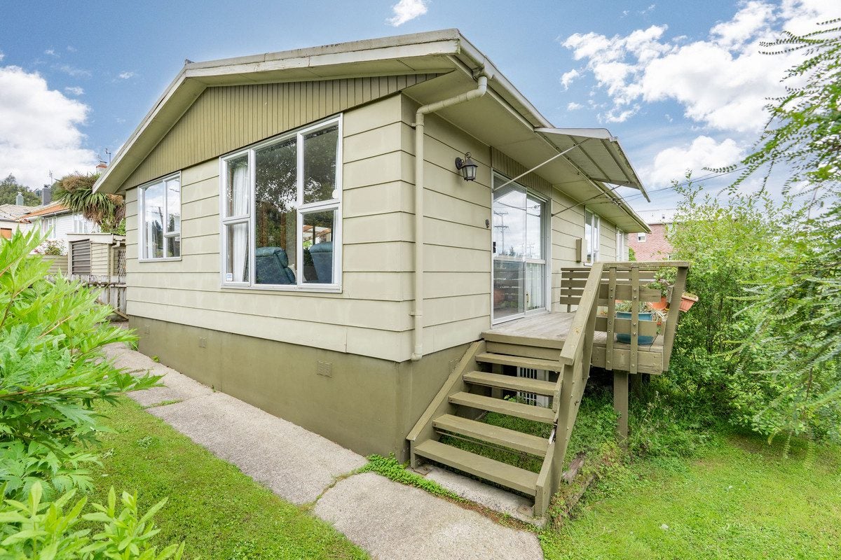 12A Brighton Road, Green Island, Dunedin - Carousel 2