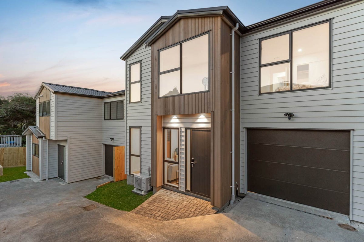 20B Spinella Drive, Bayview, Auckland - Carousel 2