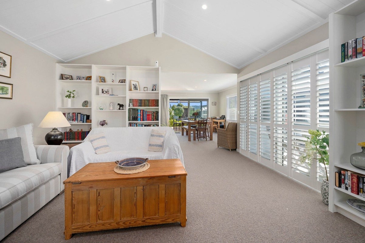68 Kenrigg Road, Kinloch, Taupo, Waikato - Carousel 1