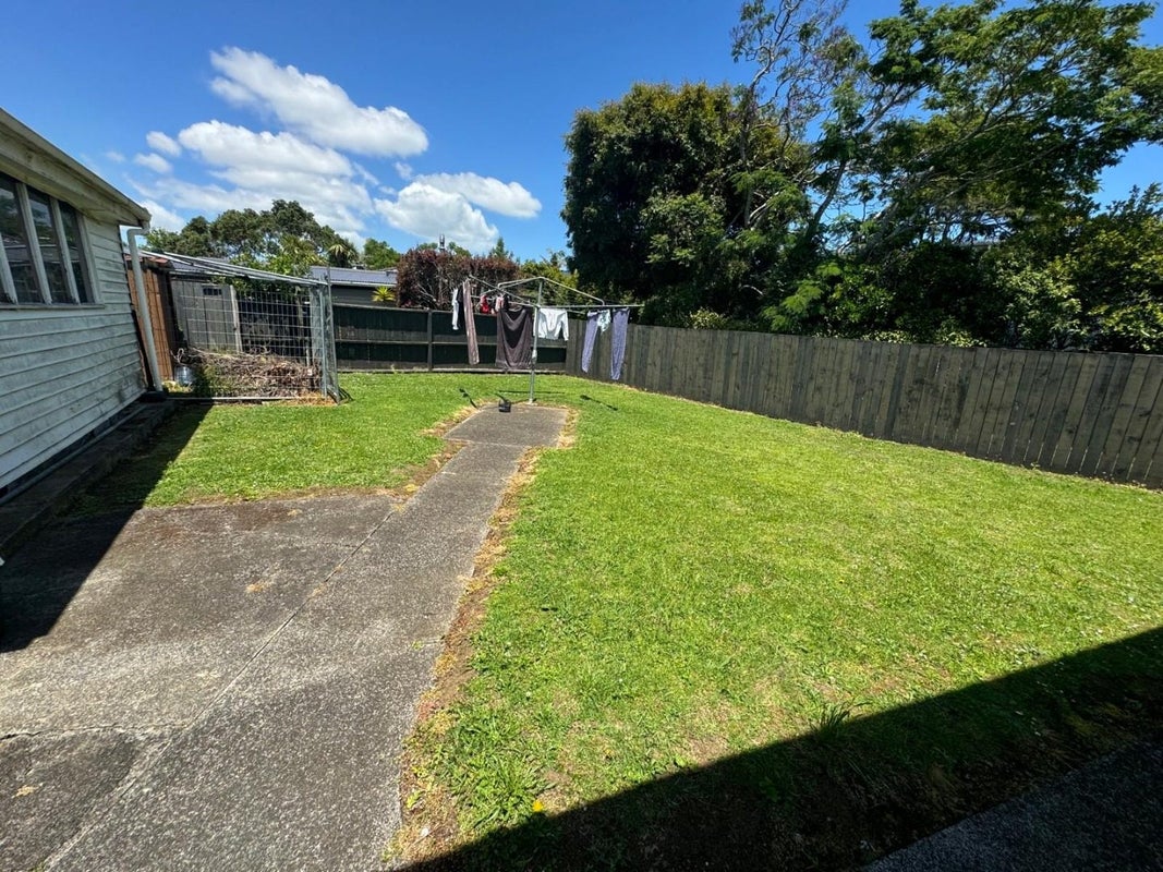 8 Kea Place, Mangere Bridge, Auckland - Carousel 10