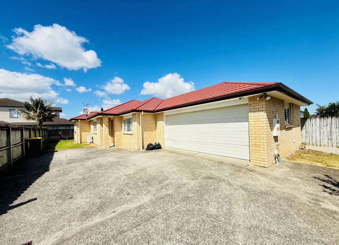 27 Reding Street, Takanini, Auckland - Carousel 1