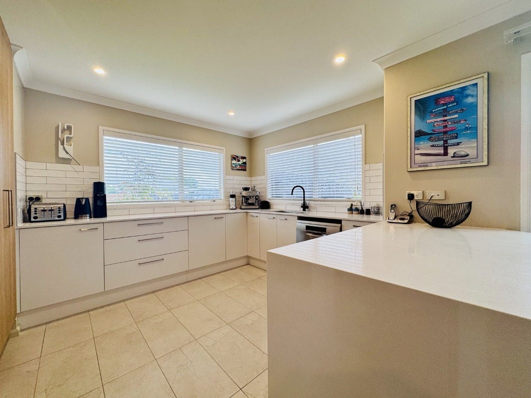 2 Sandholm Close, North New Brighton, Christchurch - Carousel 2