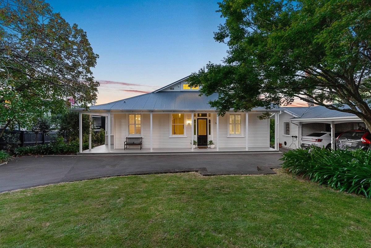 50 St Johns Road, Saint Johns, Auckland - Carousel 2