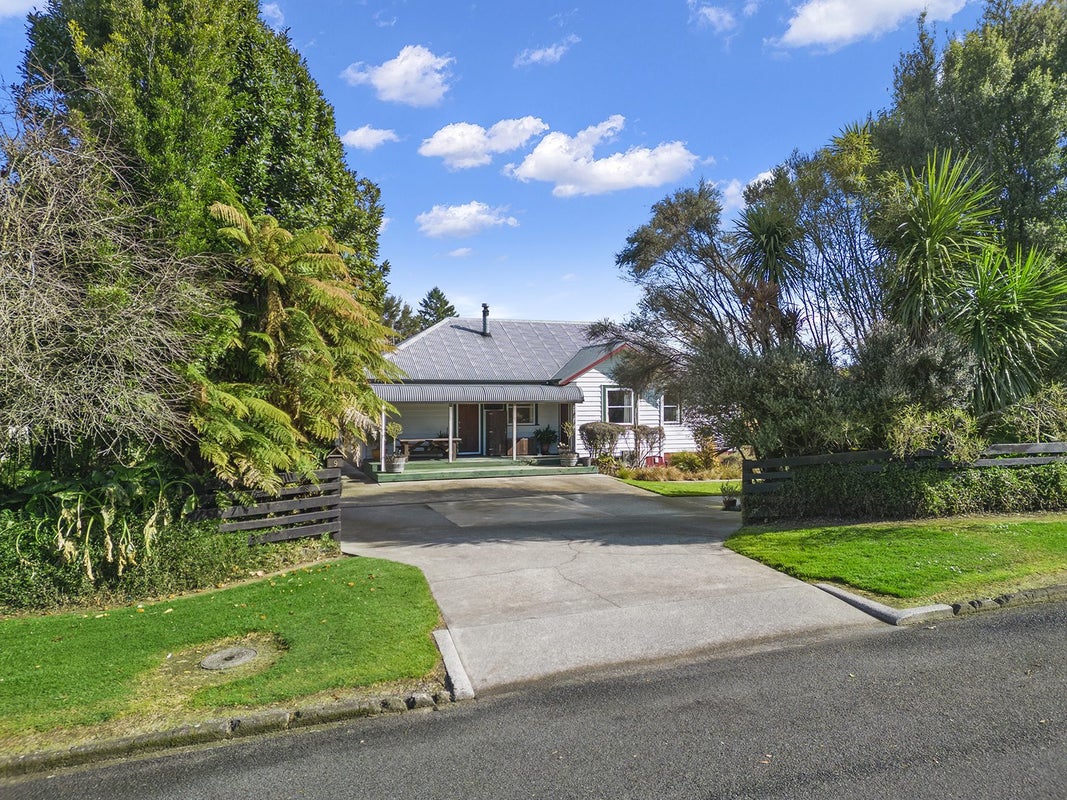 9 Elizabeth Street, Putaruru - Carousel 1