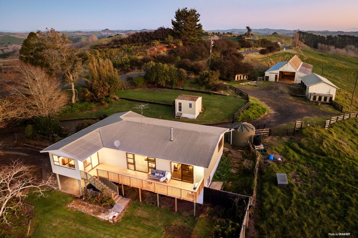 974 Wairamarama Onewhero Road, Onewhero, Tuakau - Carousel 1