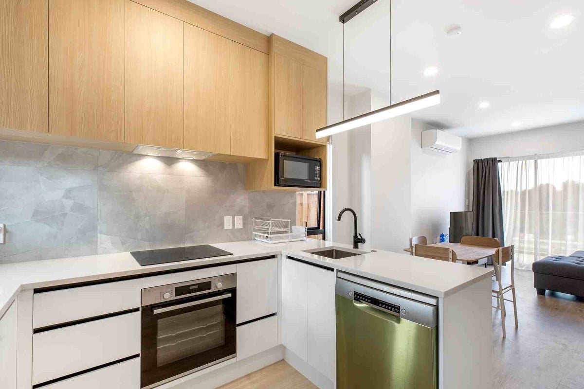23 Rana Road, Flat Bush, Auckland - Carousel 2