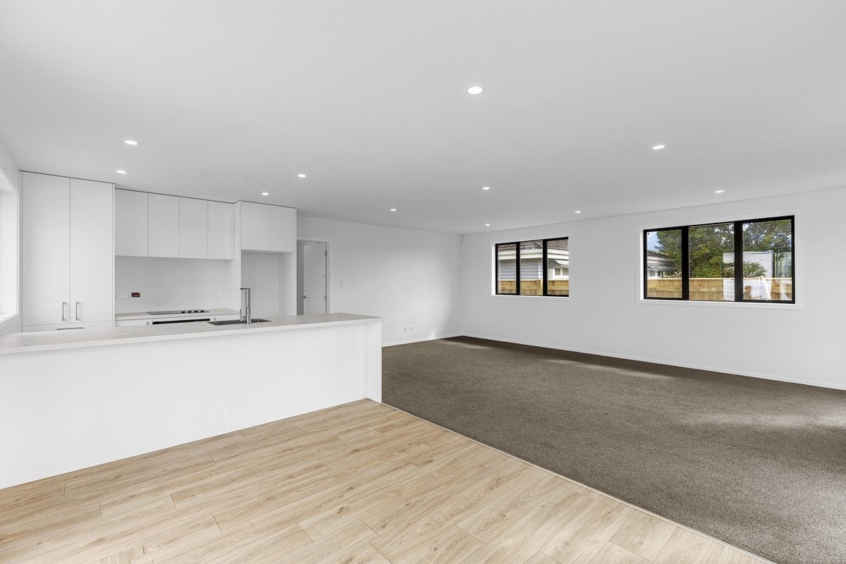 444 Tremaine Avenue, Takaro, Palmerston North - Carousel 1