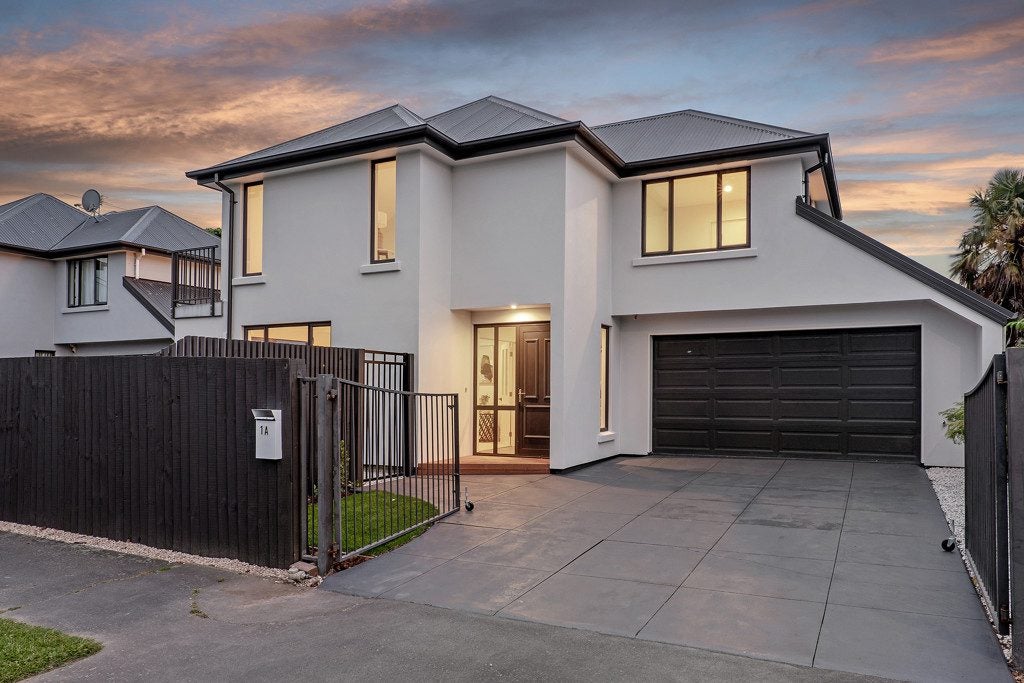 1A Trist Place, Edgeware, Christchurch - Carousel 1