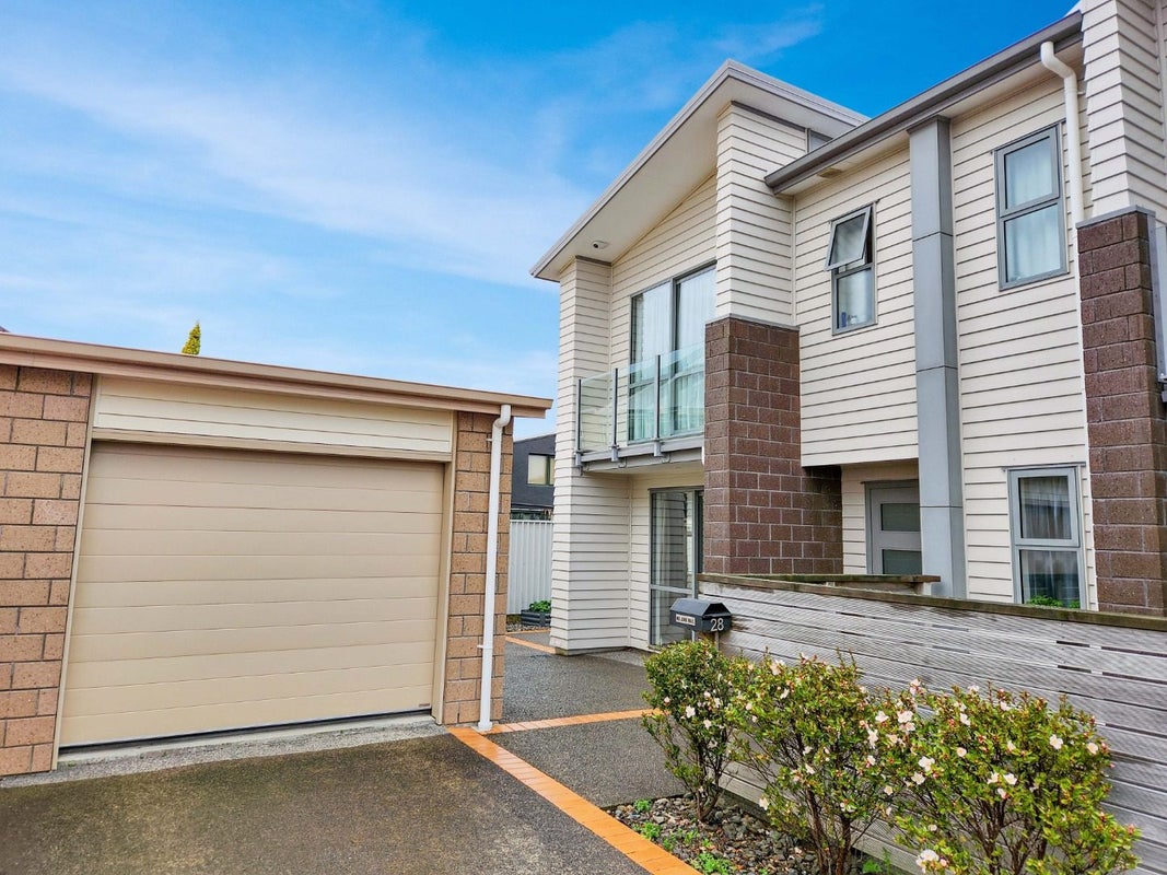 28 Latimer Way, Petone, Lower Hutt - Carousel 1