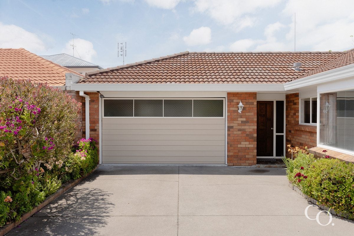 35 Landscape Road, Otumoetai, Tauranga - Carousel 21