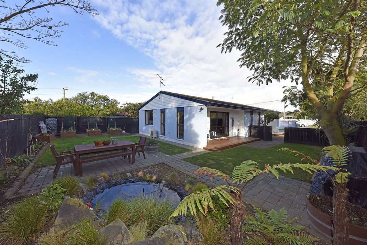 323 Pine Avenue, South New Brighton, Christchurch - Carousel 1