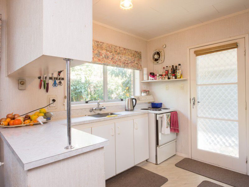 139 Dey Street, Hamilton East, Hamilton - Carousel 2