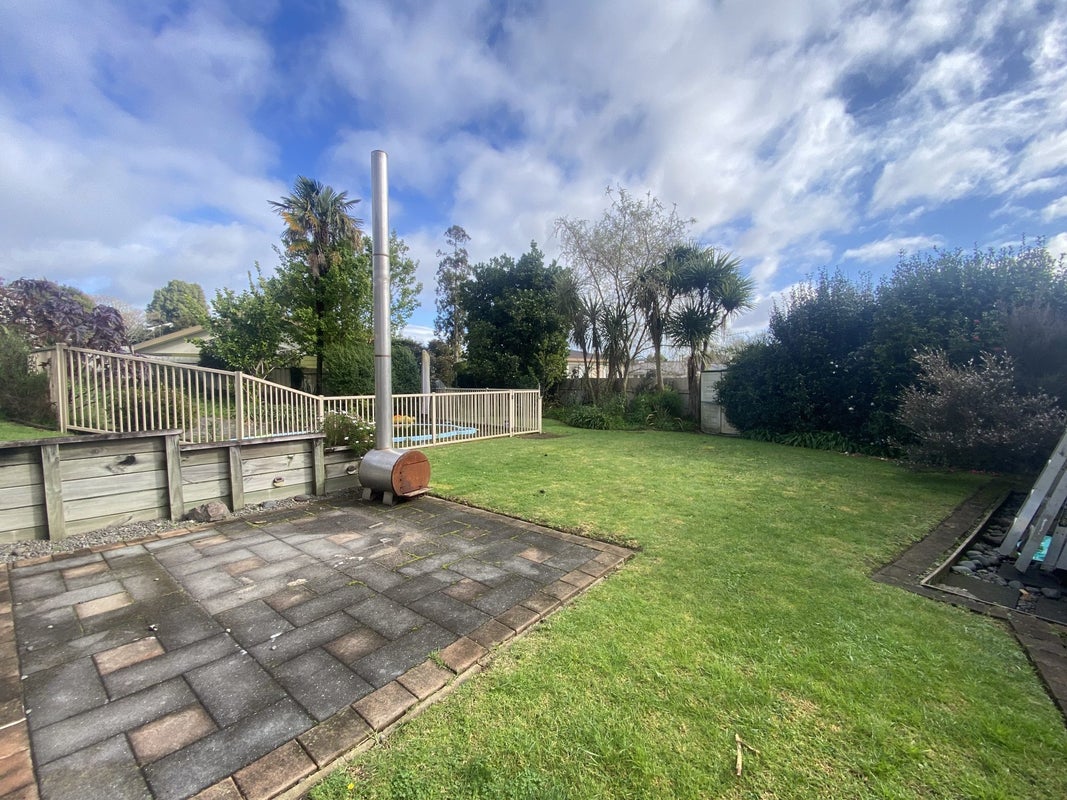38 Esk Street, Parkvale, Tauranga - Carousel 1