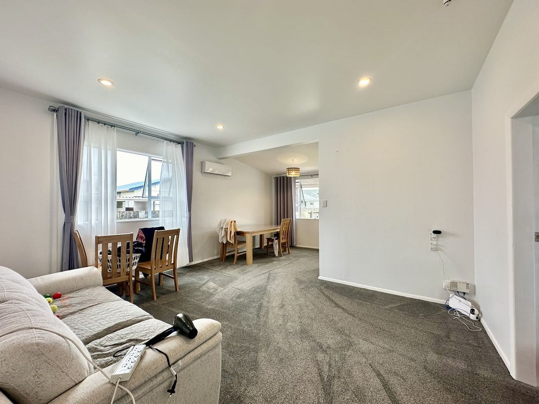 11 Baldwin Street, Moera, Lower Hutt - Carousel 2