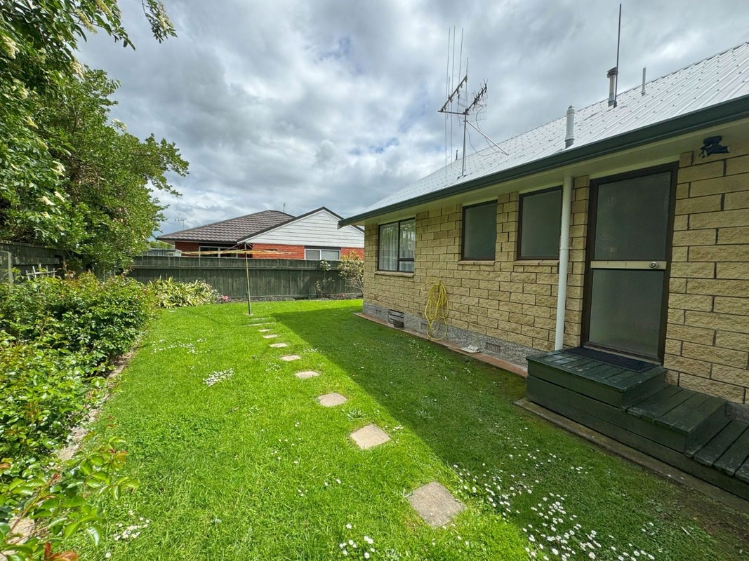 138A Amberley Avenue, Highbury, Palmerston North - Carousel 11