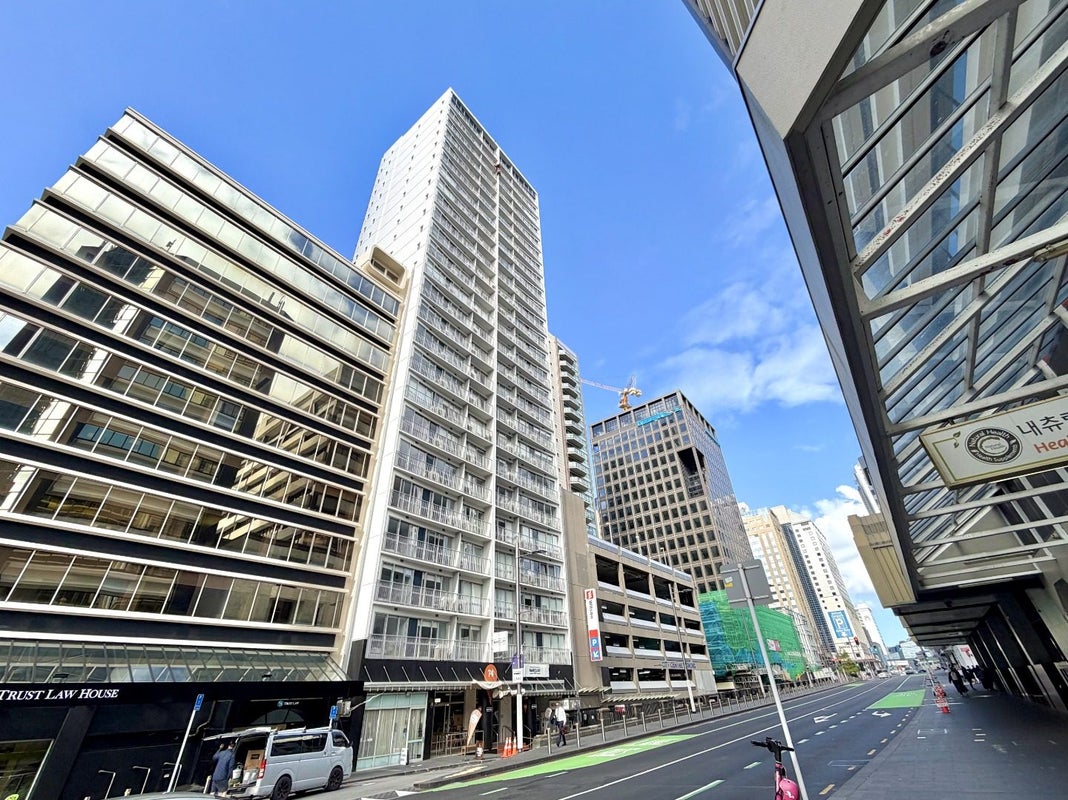 2102/74 Albert Street, Auckland Central, Auckland - Carousel 1