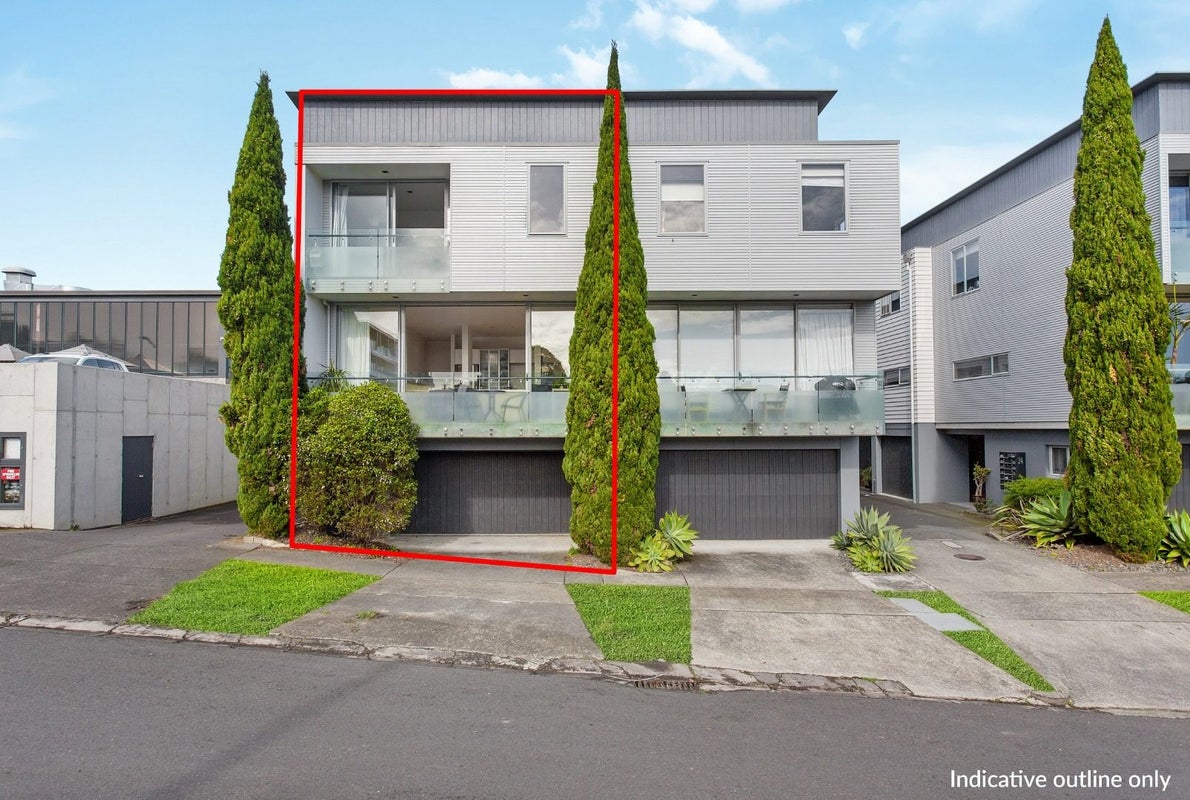 2/24 Westmoreland St West, Grey Lynn, Auckland - Carousel 1