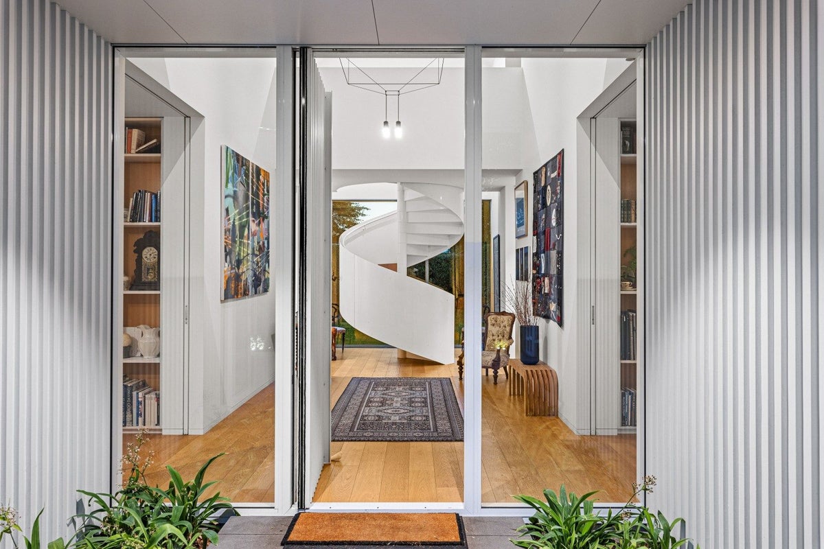 101 Fendalton Road, Fendalton, Christchurch City, Canterbury - Carousel 2