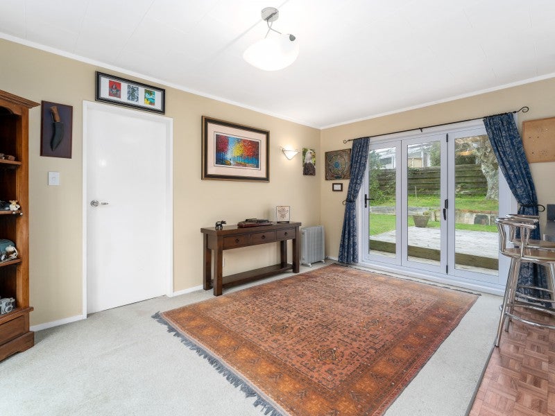 85 Spinnaker Drive, Whitby, Porirua - Carousel 20
