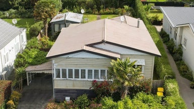 25 Cambourne Road, Sandringham, Auckland - Carousel 1
