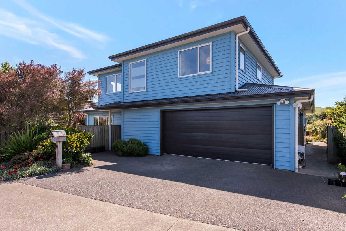 232 Mark Avenue, Grenada Village, Wellington - Carousel 1